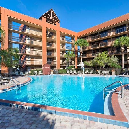 Clarion Inn & Suites At International Drive Williamsburg Екстериор снимка