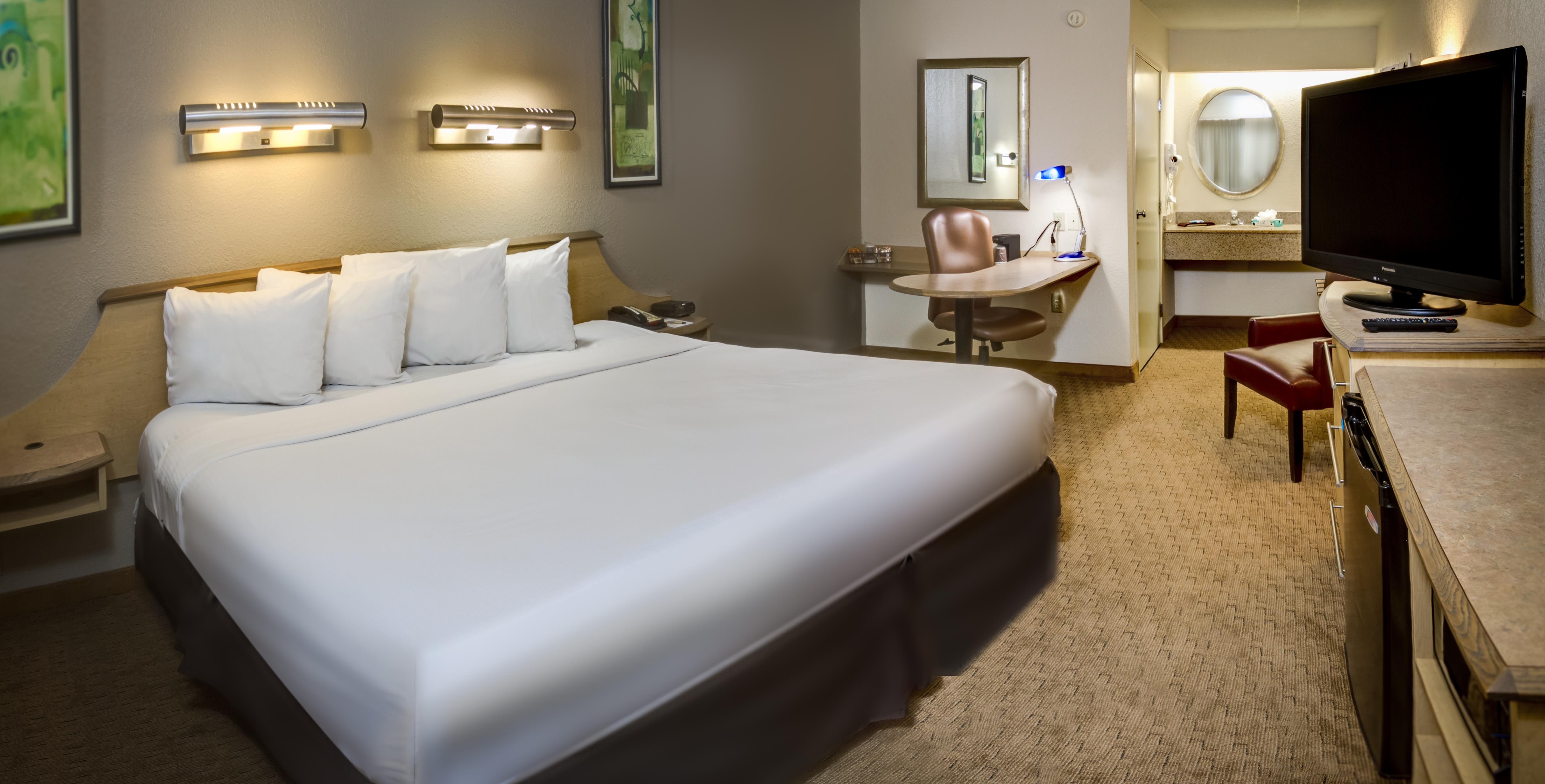 Clarion Inn & Suites At International Drive Williamsburg Екстериор снимка